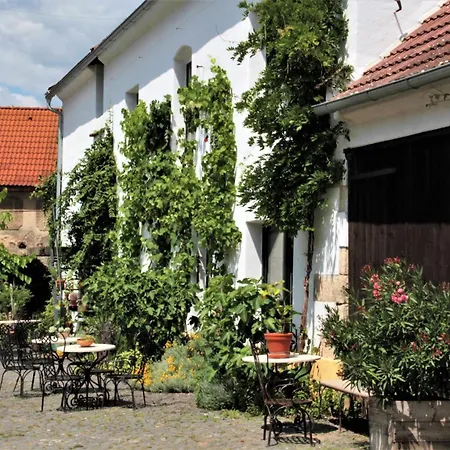 Dvorec Country house Cerniv