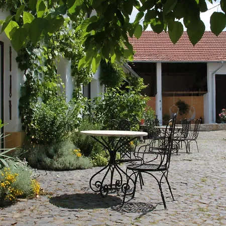 Dvorec Country house *