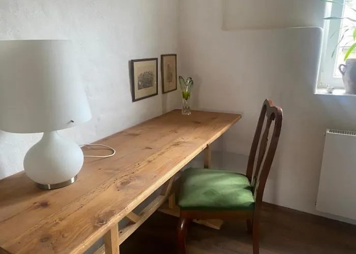 Dvorec Landhaus *